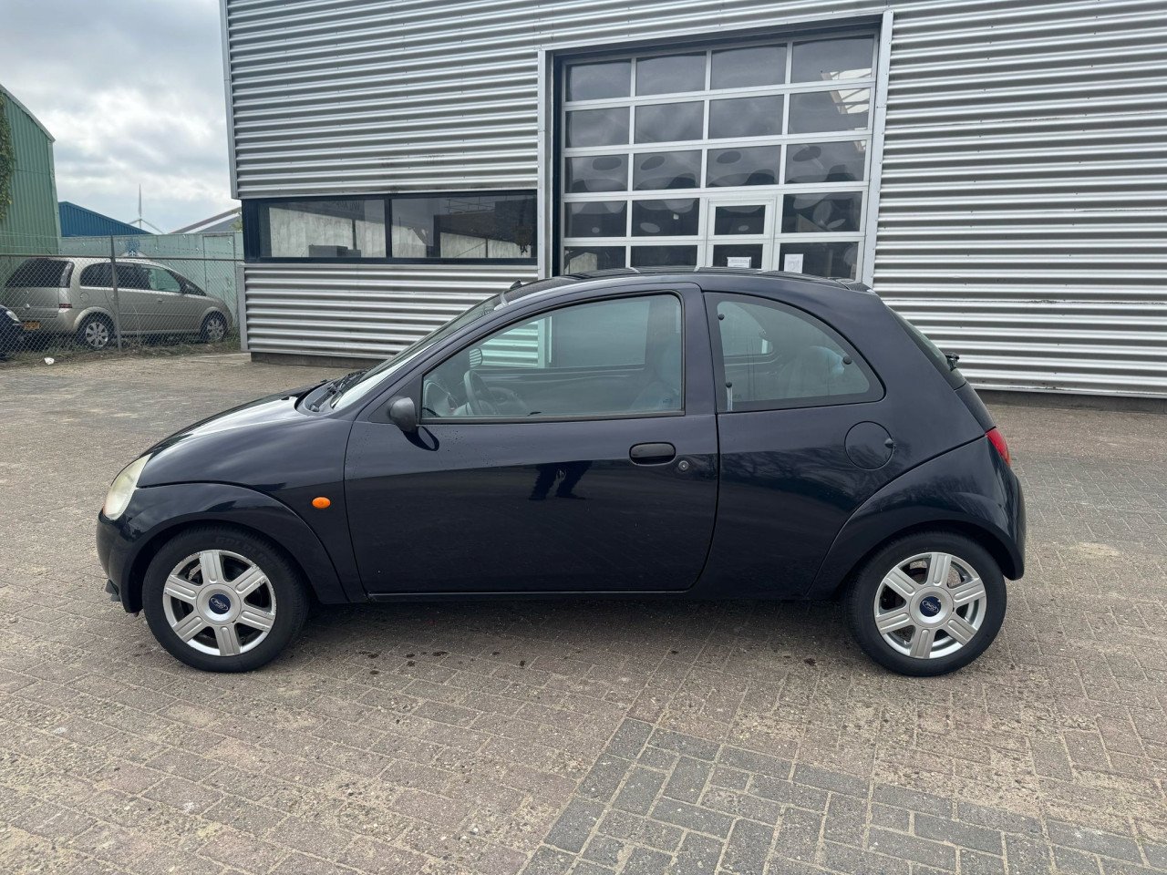 Ford ka bj 2007  1100 euro
