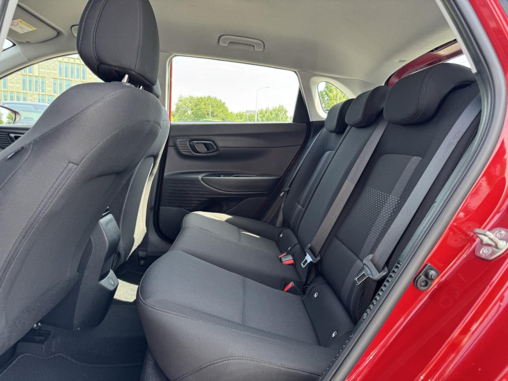 Hyundai I 20 1.0 t-gdi comfort smart nieuw model! | navigatie full-map | ca
