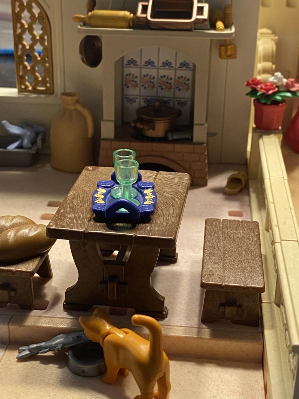 Playmobil kasteel met keuken en veel extra’s