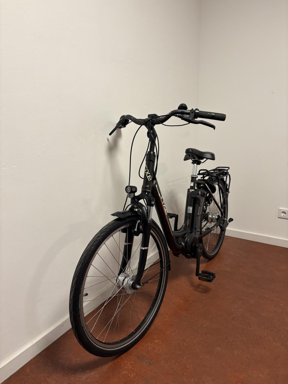 Rixe bordeaux kleine dames fiets elektrisch