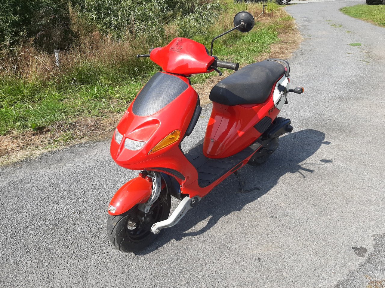 Italjet F50 Zandvoort Circuit Park scooter