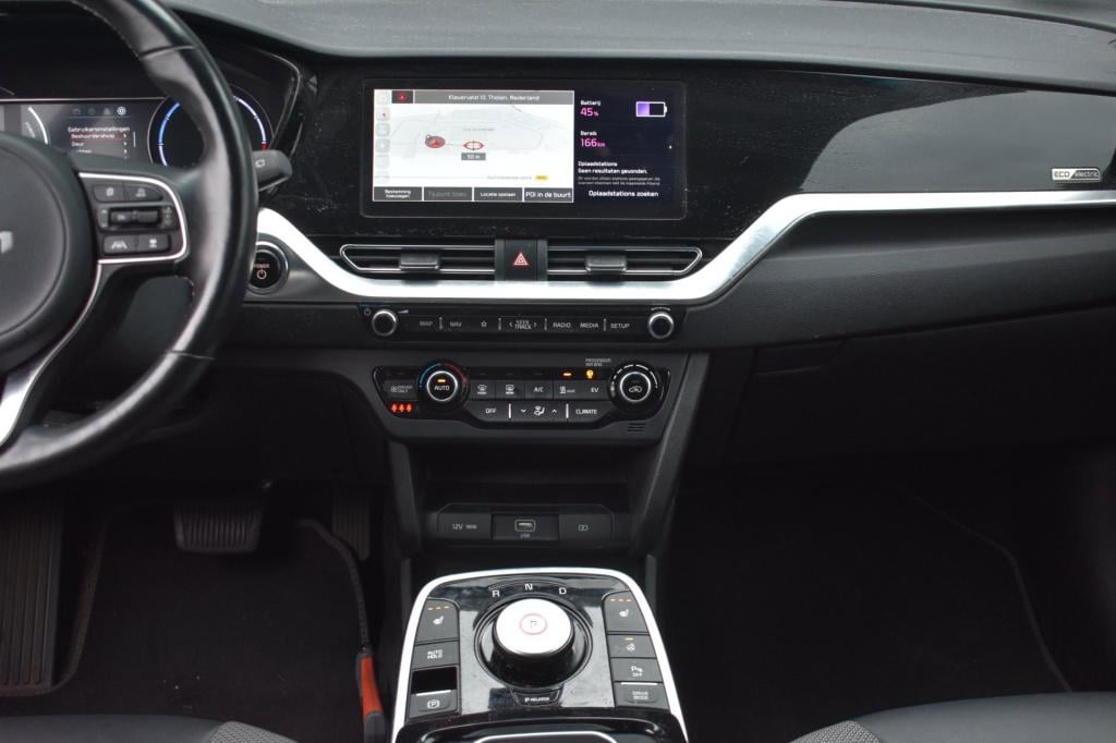 Kia E-niro edition 64 kwh soh 97,8% | stoelverwarming | nap | camera | stuu