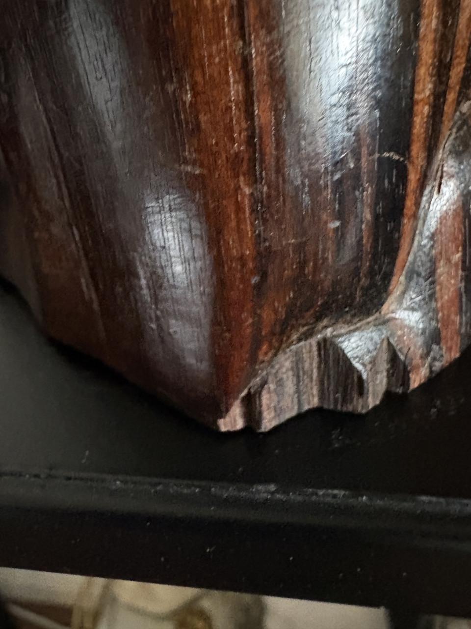 Houten beeldje uit Bali , Indonesie