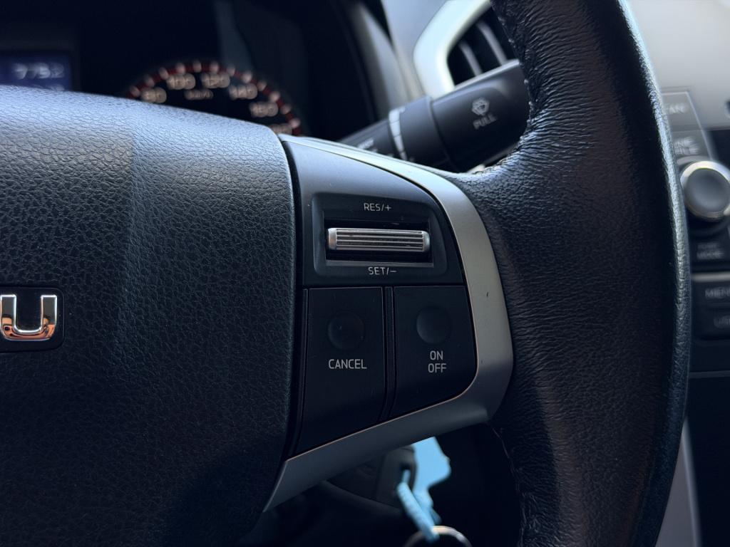 Isuzu D-max 2.5 extended cab ls | ex. btw | radio | trekhaak