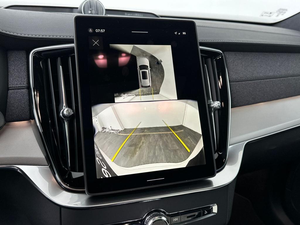 Volvo XC90 t8 awd gt ultra dark executive edition