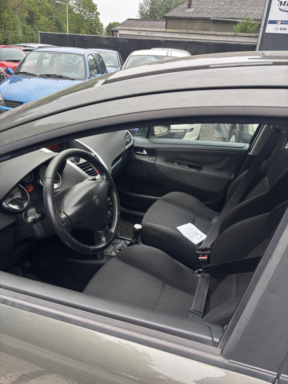 Peugeot 207 jaar apk