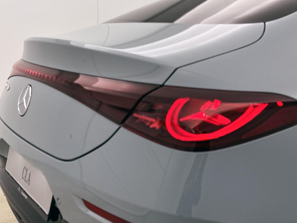Mercedes-Benz Cla 250+ launch edition 85 kwh | trekhaak | memorypakket | sm
