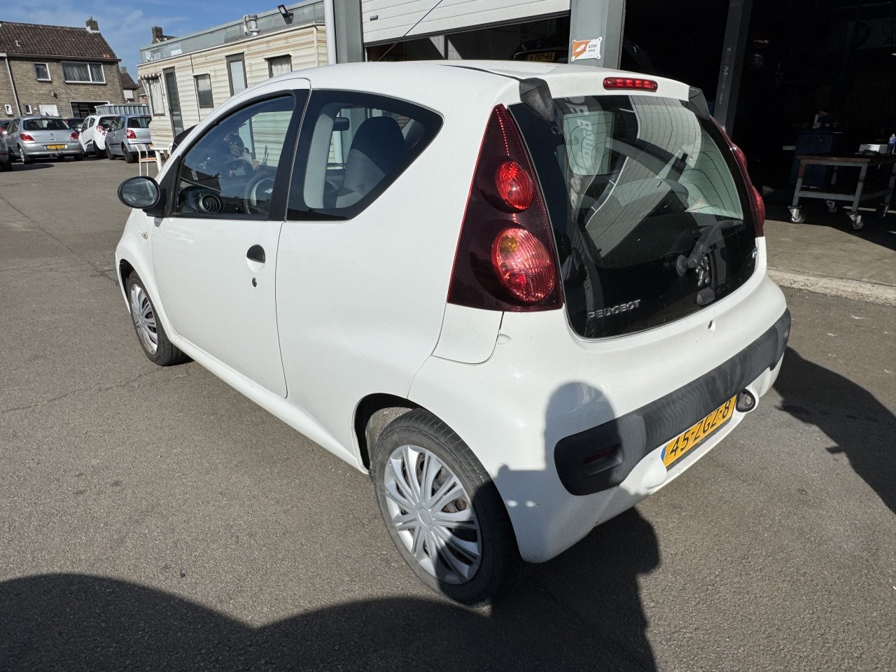 Peugeot 107 1.0 Access Accent 3 deur AIRCO NAP ! ! !