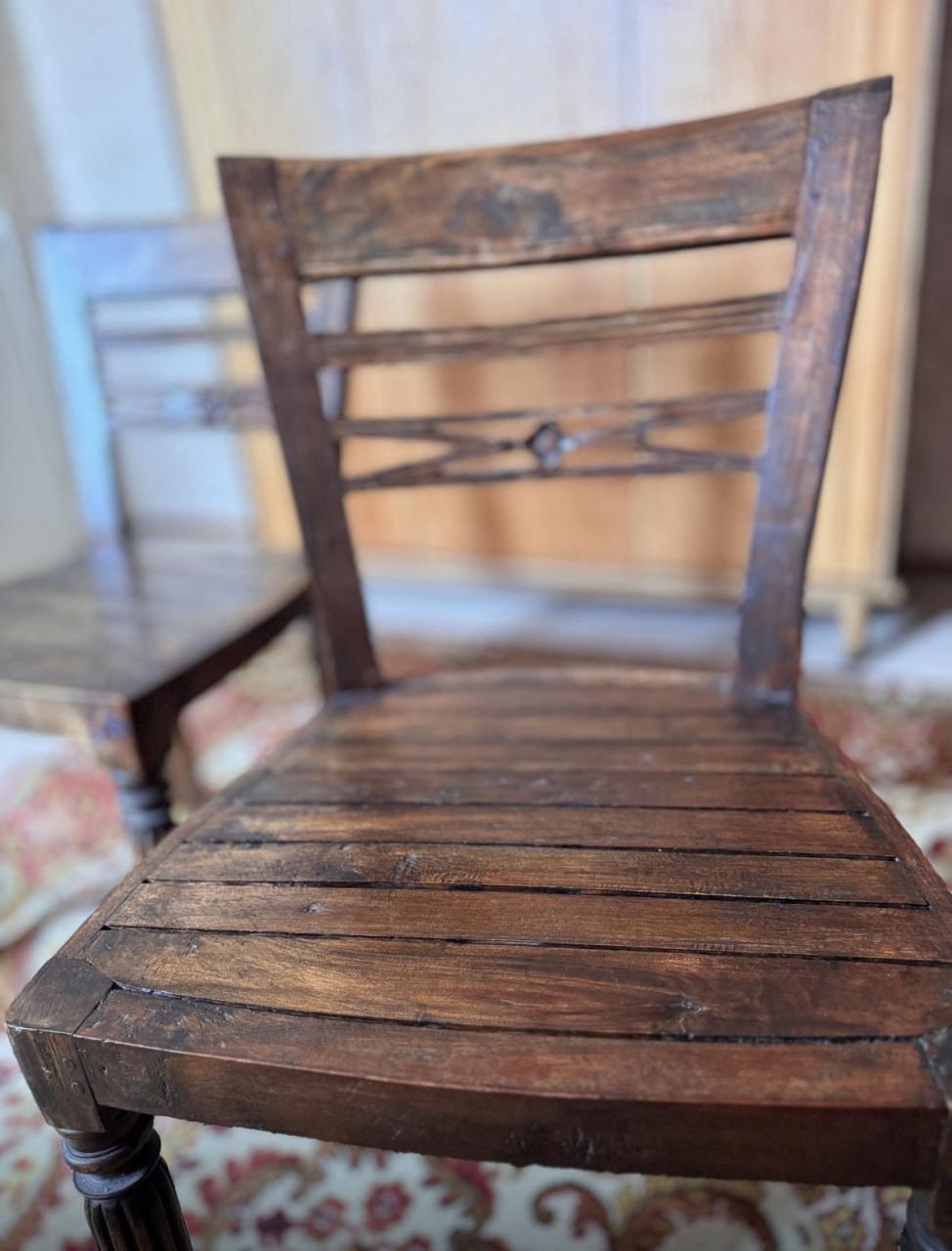 Koloniale eettafelstoelen