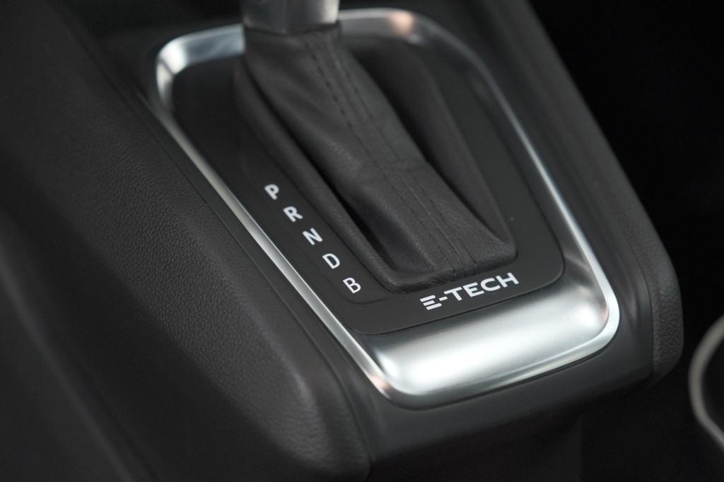 Renault Captur 1.6 e-tech full hybrid 145 techno | pack full screen | camer