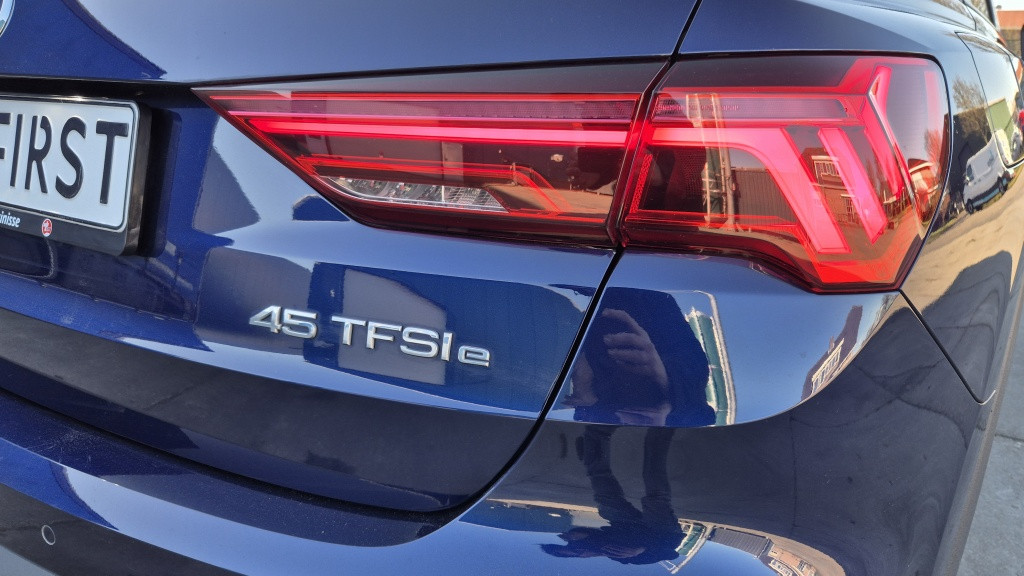 Audi Q3 e-tron 45 tfsi e advanced edition*virtual*aut*led*lmv*