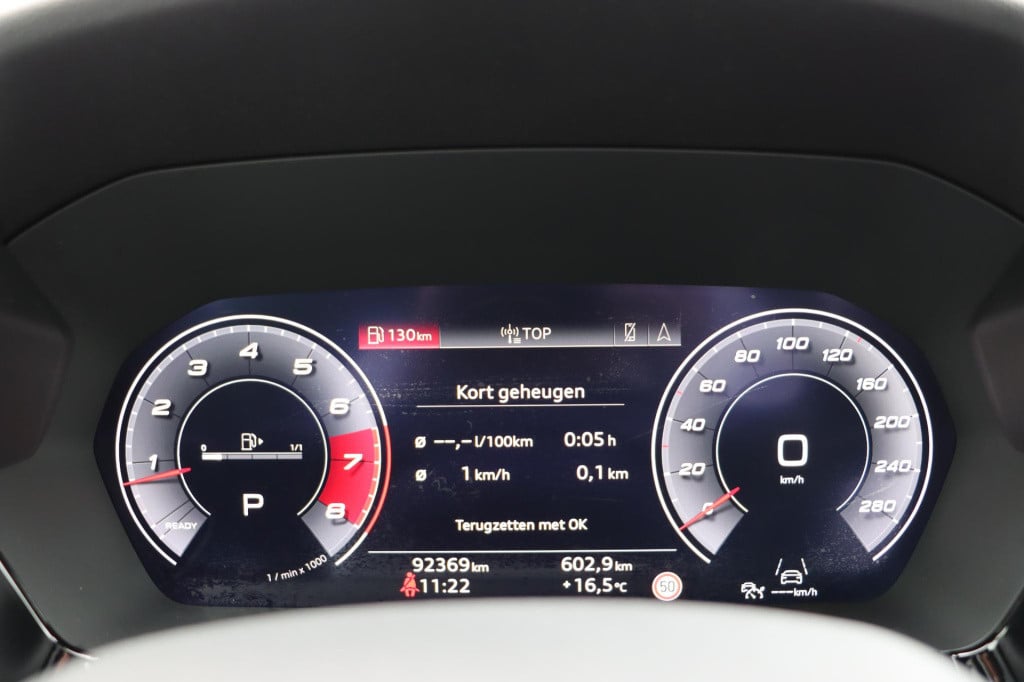 Audi A3 limousine 35 tfsi s edition 150pk s-tronic