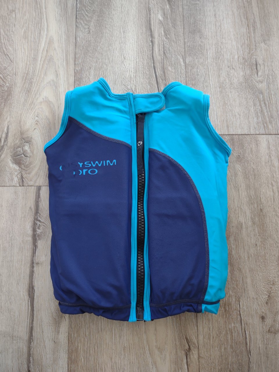 Mooi blauw EasySwim Pro zwemvest, drijfvest zwemles, maat M.