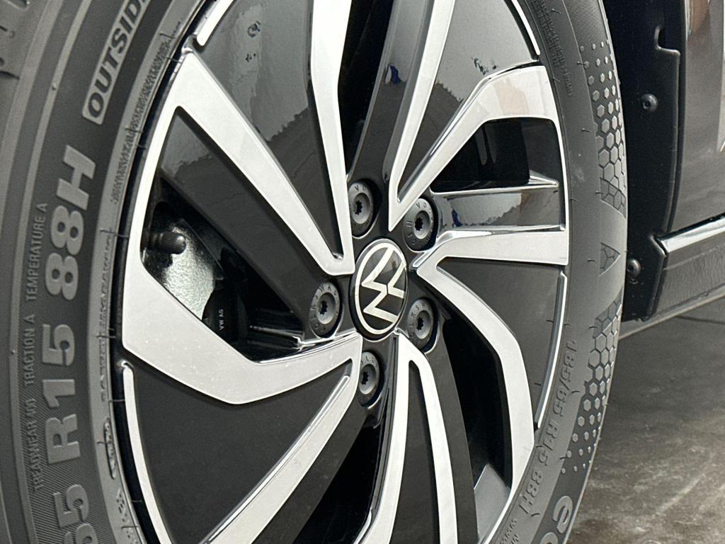 Volkswagen Polo 1.0 tsi life edition