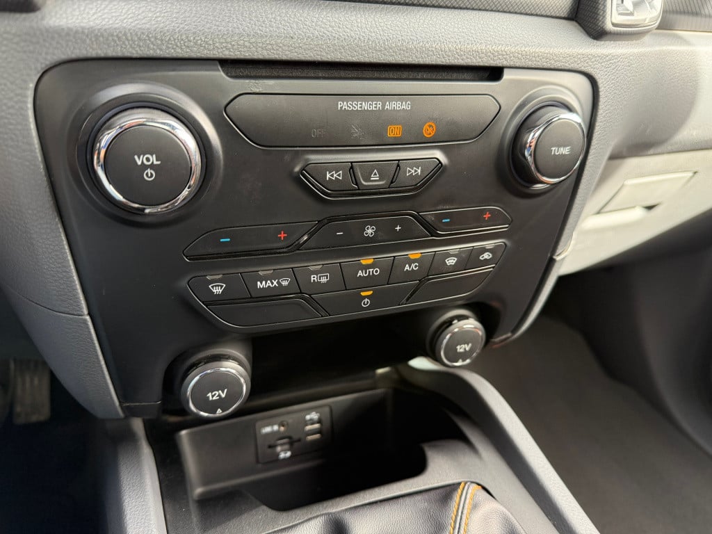 Ford Ranger 3.2 tdci wildtrak supercab 3500 kg trekgewicht!