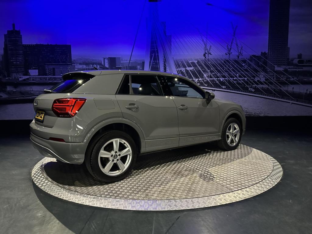 Audi Q2 35 tfsi epic *origineel nl*led*navi*carplay*camera*