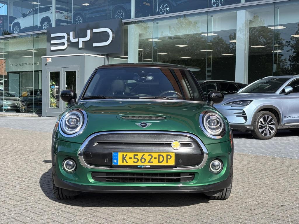 Mini Electric yours 33 kwh