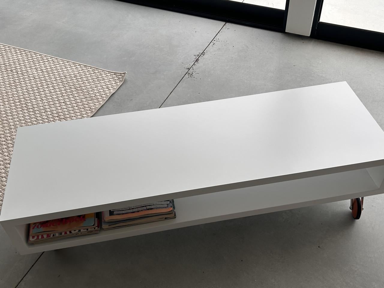 Gratis salontafel op wieltjes