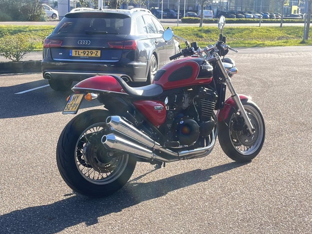 Triumph Thunderbird chopper sport