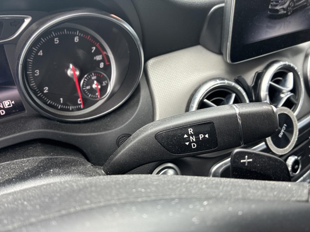 Mercedes-Benz Cla 180 business solution | automaat | navigatie | stoelverwa