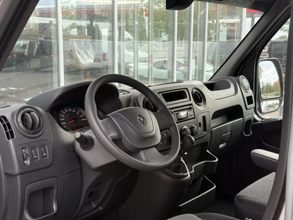 Renault Master t35 2.3 dci l2h2 energy | trekhaak | camera | airco | pdc