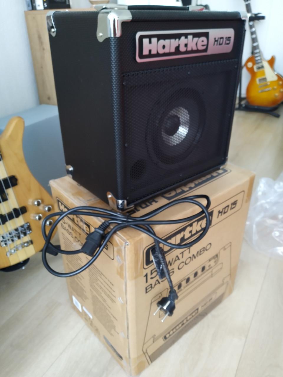 Hartke HD15 basgitaarversterker z.g.a.n. 50 euro.