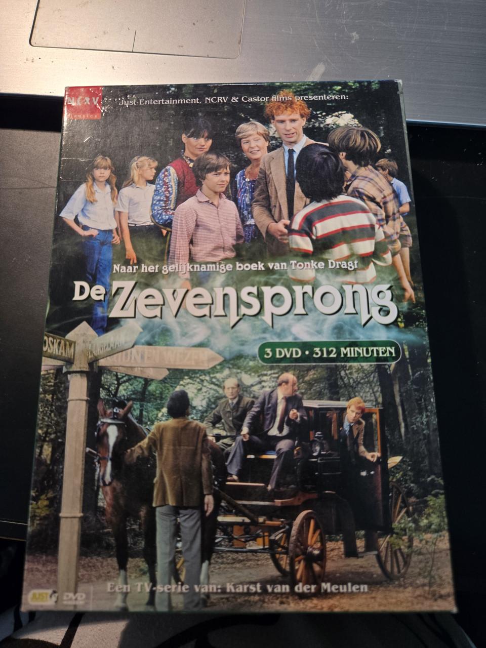 De Zevensprong - Complete TV-serie op 3 DVD's