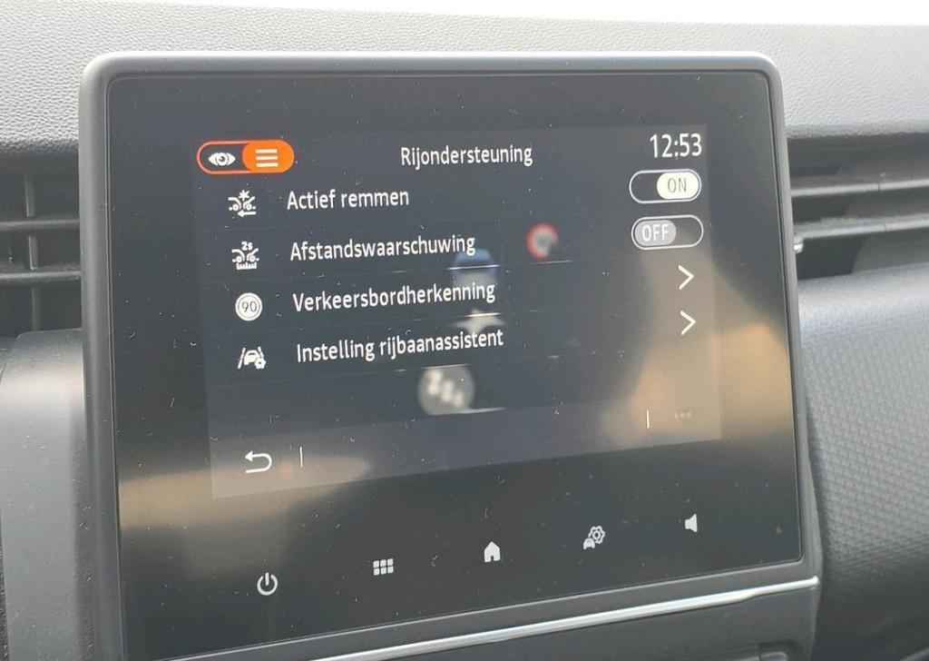 Renault Clio 1.0 tce 100 intens