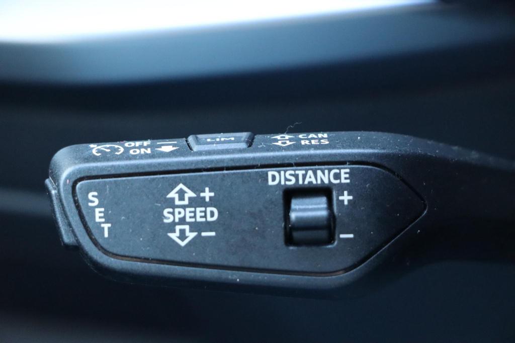 Audi A3 limousine 35 tfsi s-line edition 150pk s-tronic
