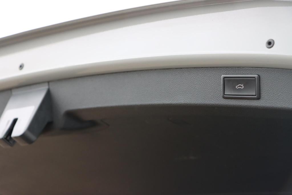 Skoda Kodiaq 1.5 tsi sportline business 150pk dsg7 | trekhaak | pano | memo