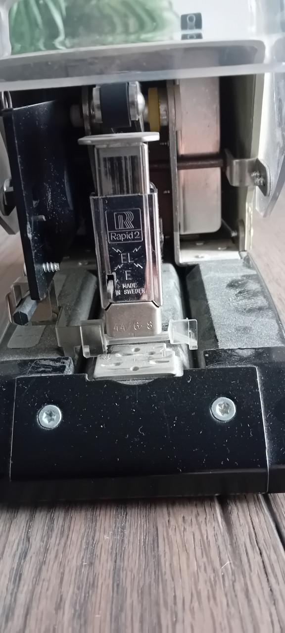 Elektrische nietmachine