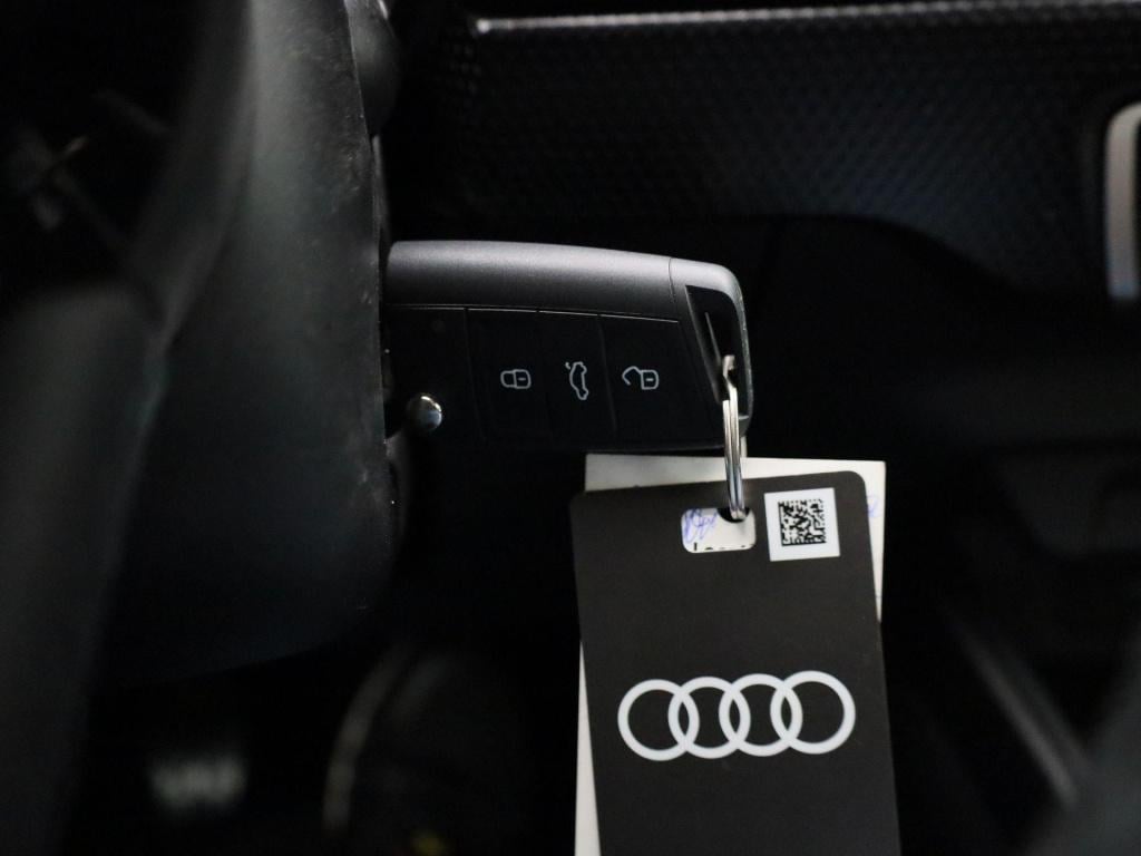 Audi A1 Sportback 25 tfsi pro line | apple carplay / android auto | navigat