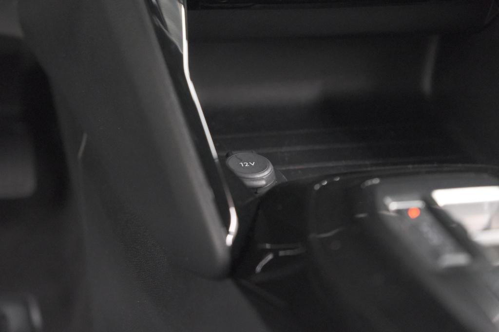 Peugeot 2008 hybrid 136 e-dcs6 allure | 360 camera | adaptieve cruise contr