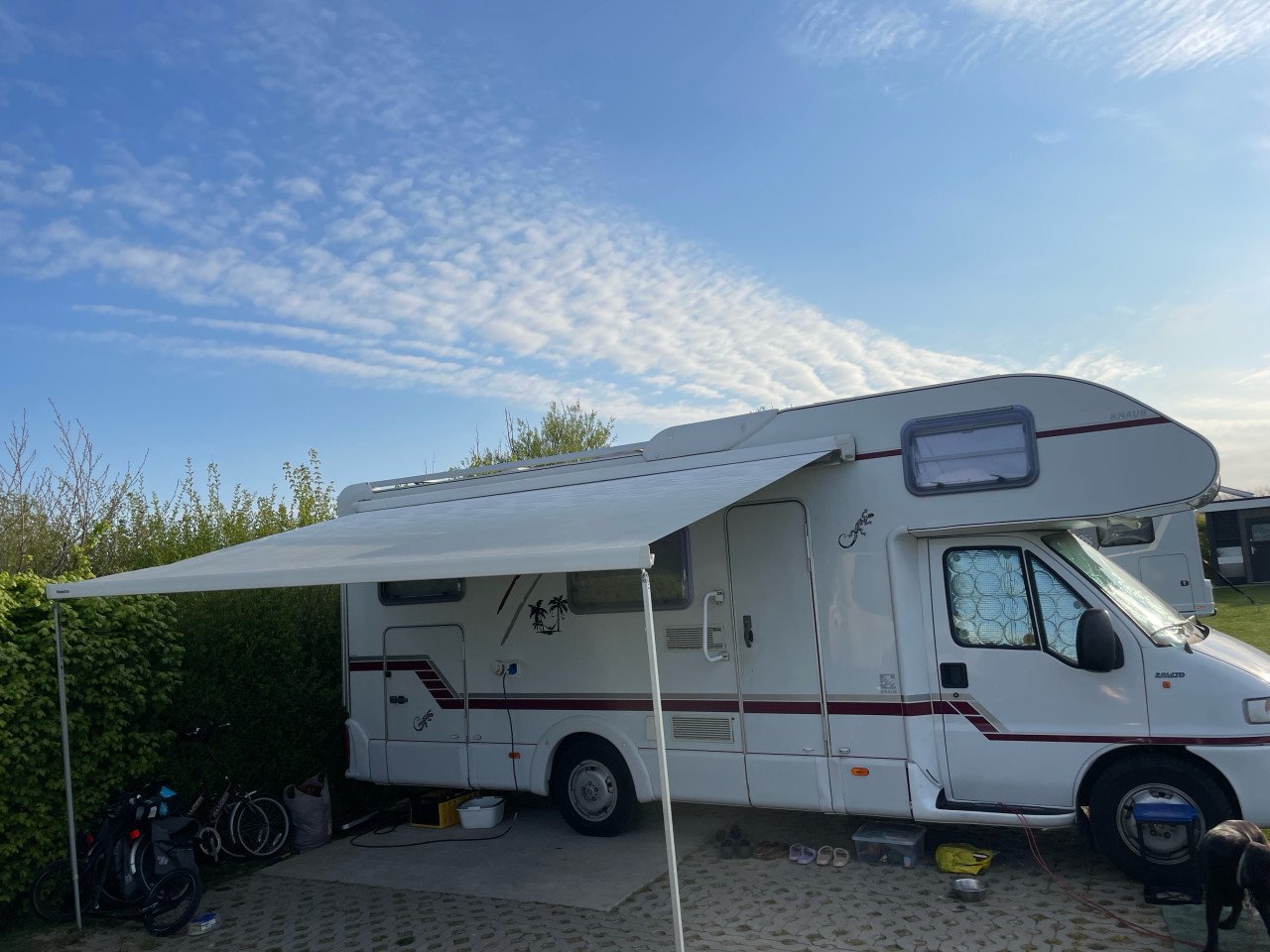 Mooie 6-persoonscamper fiat knaus opbouw