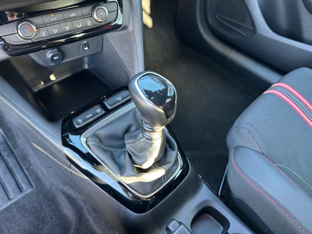 Opel Corsa 1.2 level 4 gs 100pk gs