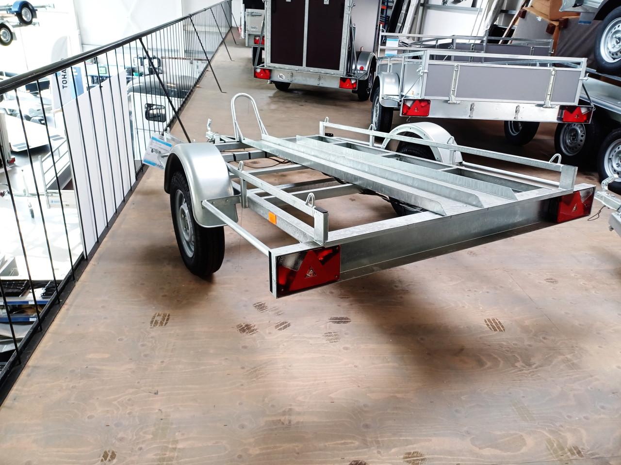 Nieuwe SBW motoraanhangwagen