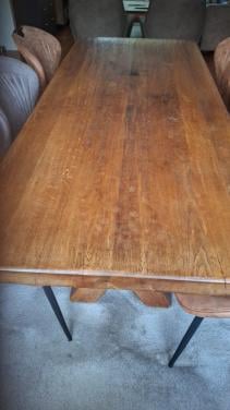 Eiken eettafel