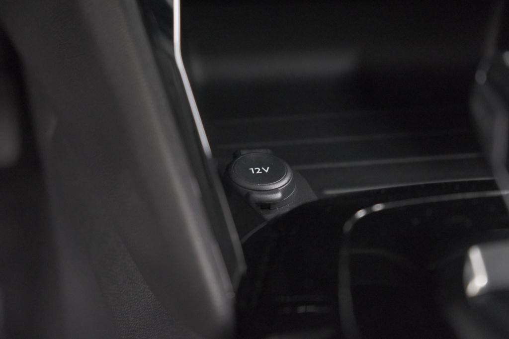 Peugeot 208 puretech 100 eat8 allure | adaptieve cruise control |  camera |