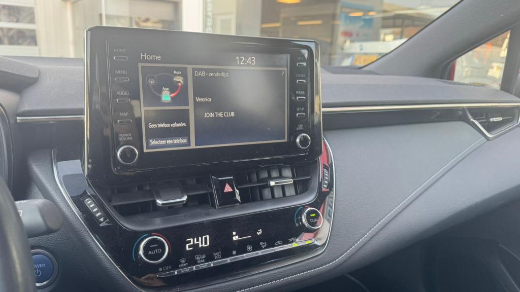 Toyota Corolla Touring Sports 2.0 hybrid teamde