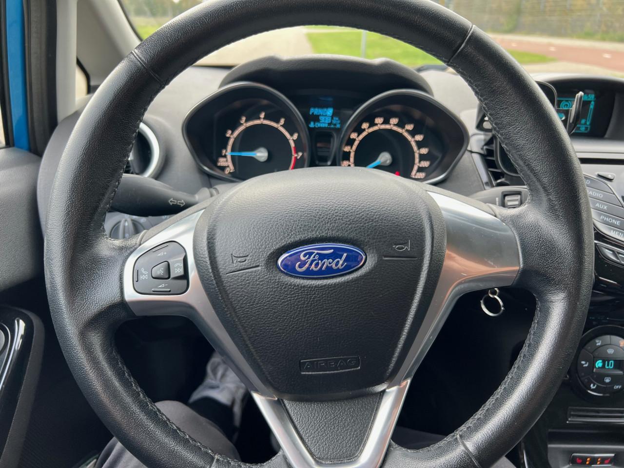 Prachtige Ford Fiesta uit 2014 met slechts 59.000 km, Automaat!!