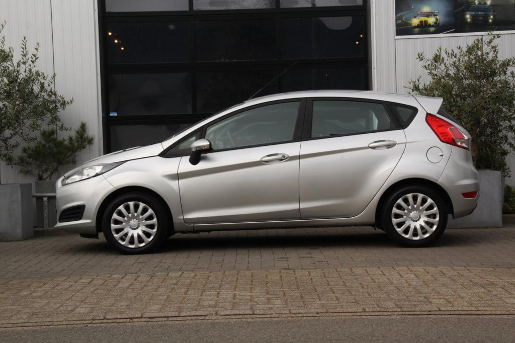 Ford Fiesta 1.0 trend - airco - elek.ramen - elek spiegels - isofix - aux/u