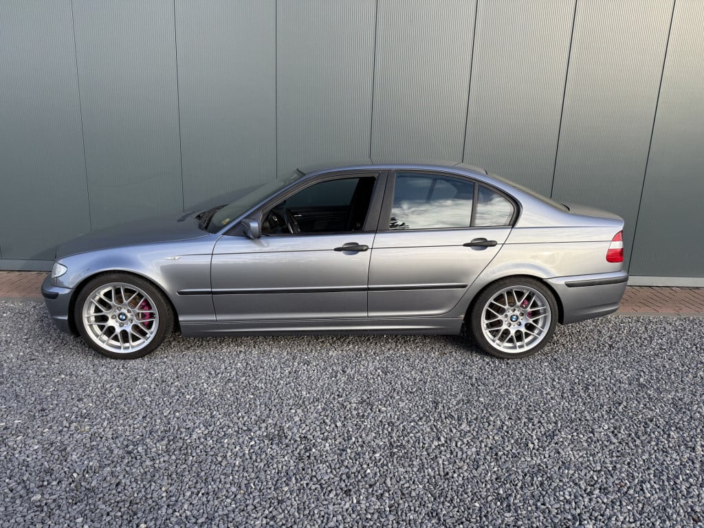 BMW 3-serie 318i 2.0i special executive sedan