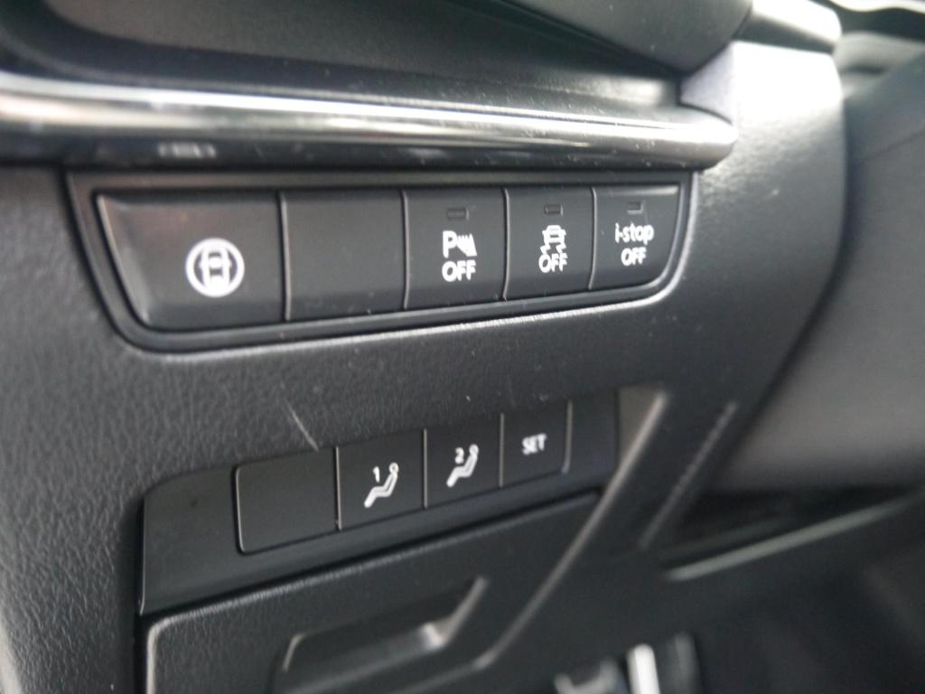 Mazda 3 2.0 e-skyactiv-x m hybrid 180 comfort met bose& leer|rijklaar