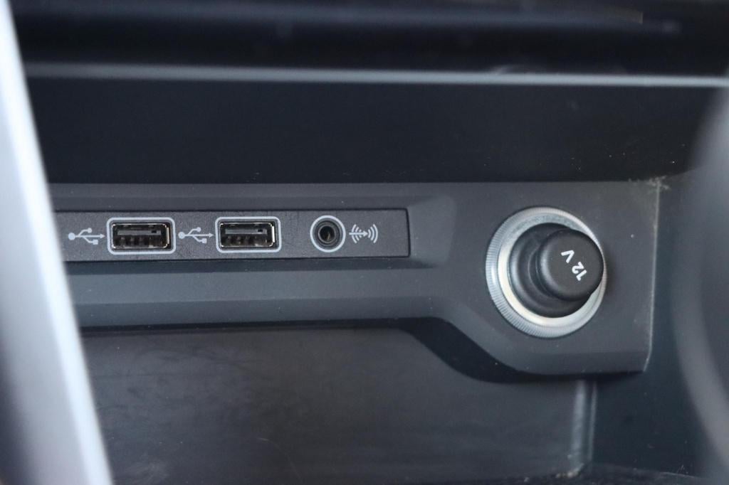 Volkswagen Touran 1.4 tsi comfortline