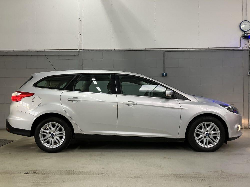 Ford Focus Wagon 1.0 EcoBoost Titanium