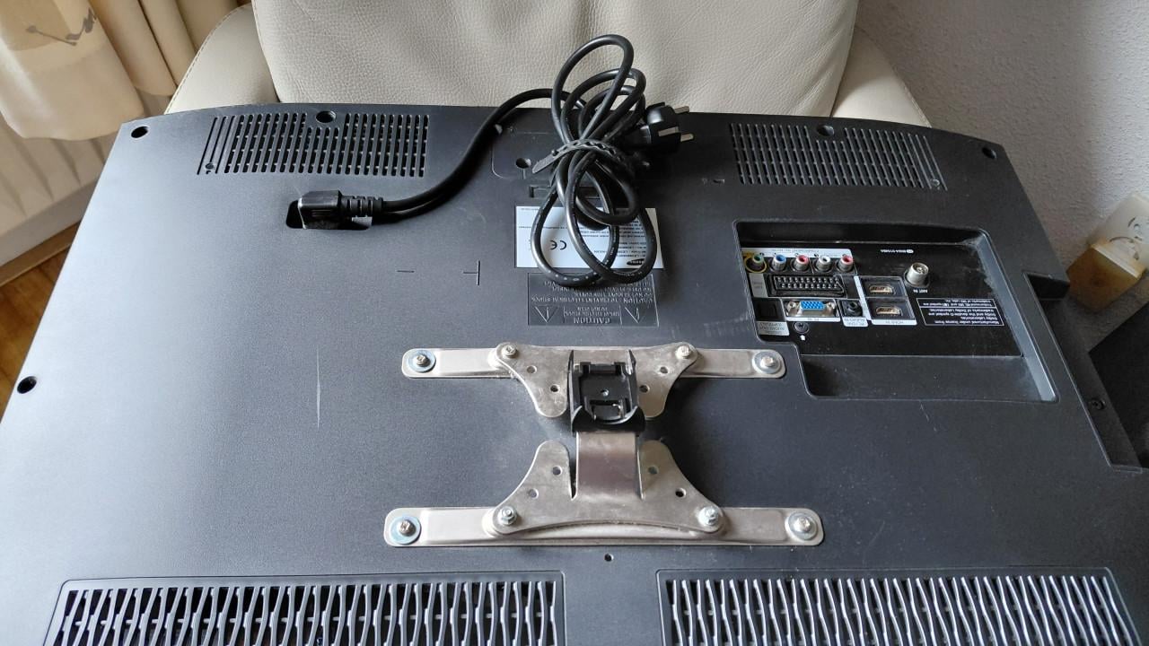 Tv flatscreen