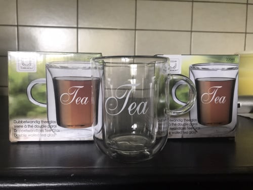2 dubbelwandige theeglazen