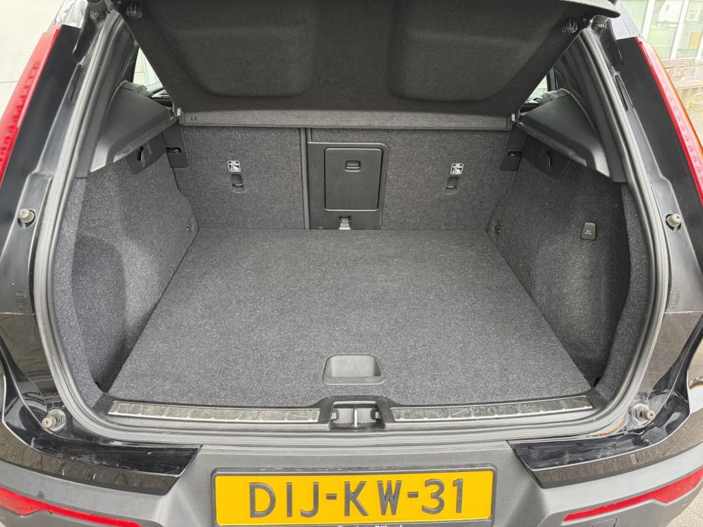 Volvo XC40 t5 recharge inscription 360 cam | harmankardon | leder |