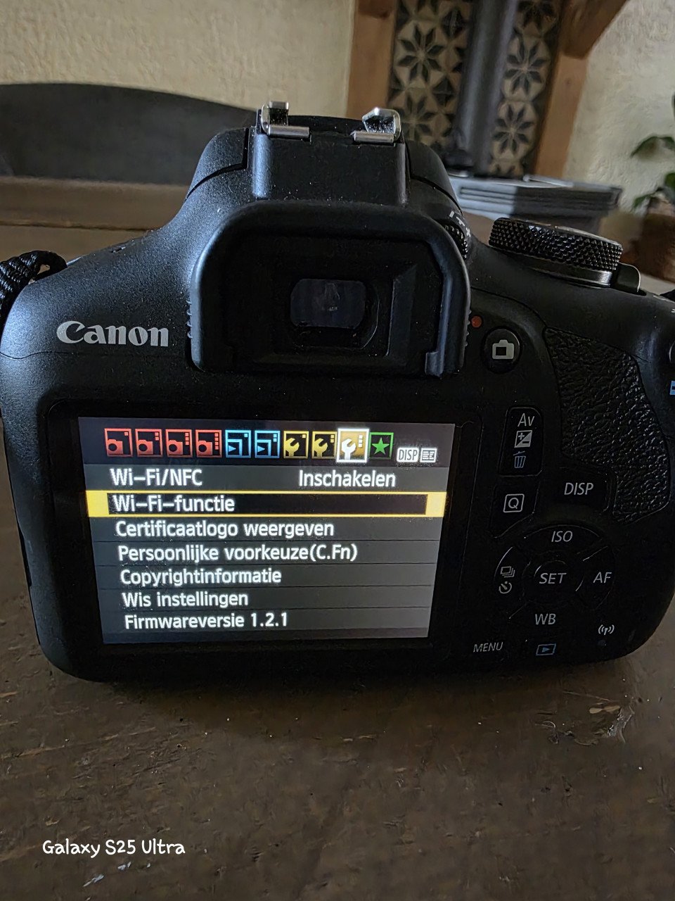Canon 2000D spiegelreflex camera