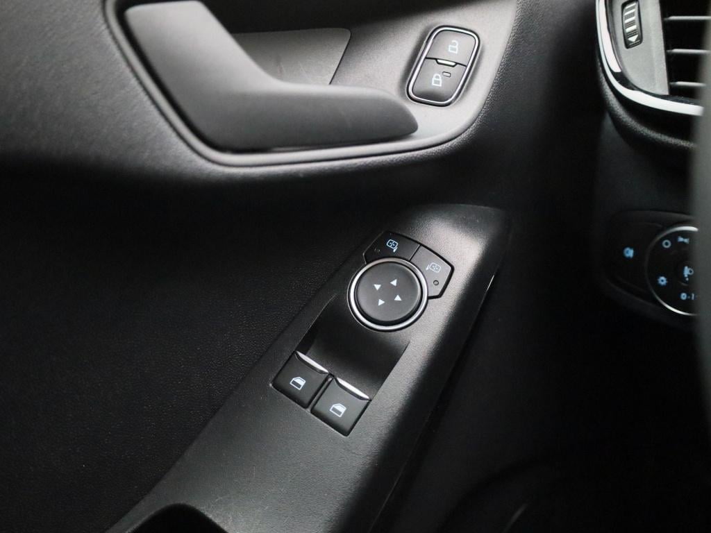 Ford Fiesta 1.0 ecoboost connected | cruise control | airco | navigatie | t